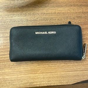 Michael Kors black leather wallet